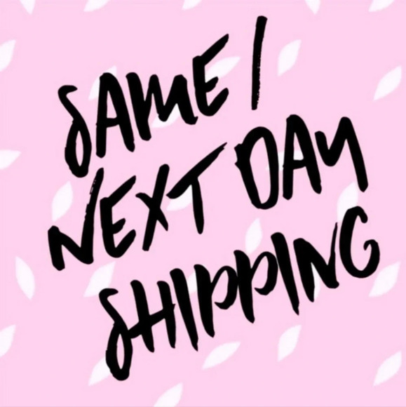 Sanrio Women's Tops Pink Hello Kitty Graphic Faces Crew Neck Sweatshirt, sz XS - Picture 9 of 13